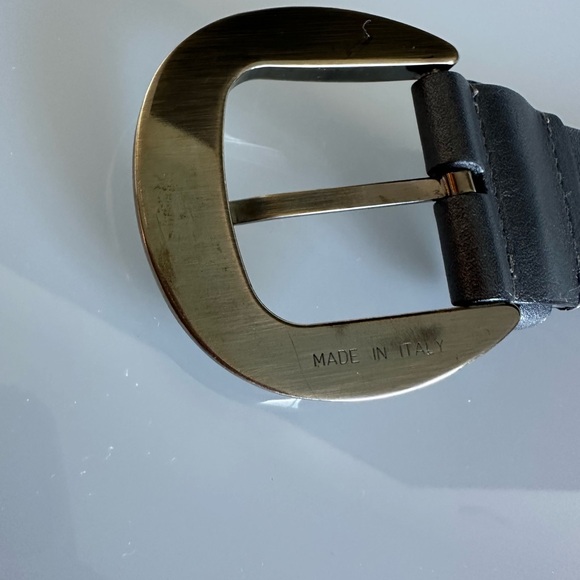 Salvatore Ferragamo Metallic Dark Gray Leather Belt with Brown Buckle 33/80 main image 10